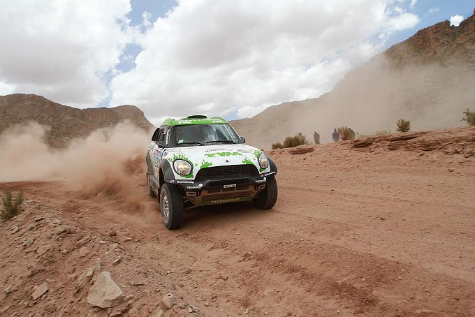 Erik van Loon wil P5 in klassement Dakar 2015: "Als er geen gekke dingen gebeuren..."